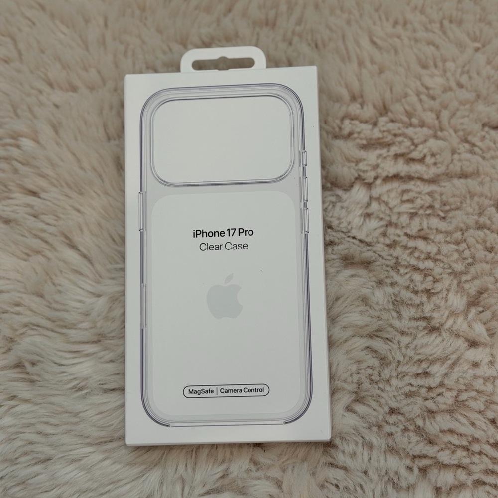 Apple iPhone 17 Pro Clear Case